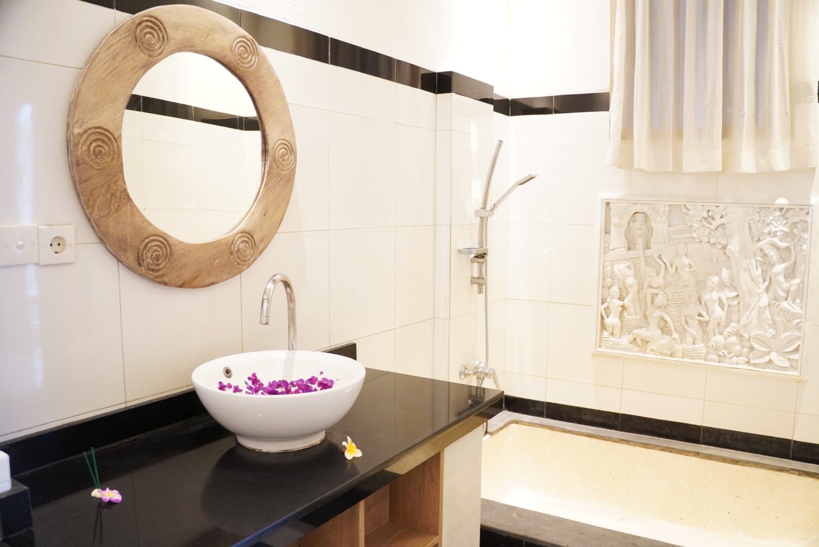 Villa 3 Bed EK-3778