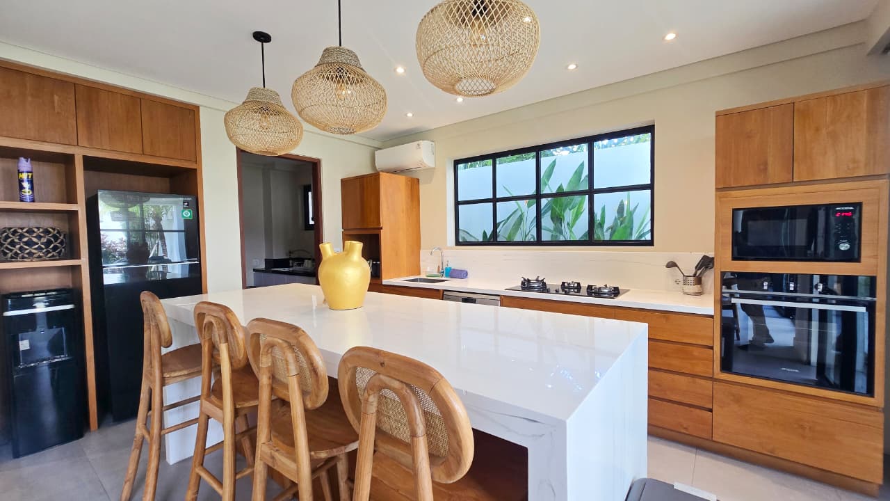 Villa For Rent 3 Bed In Berawa,EK-3716