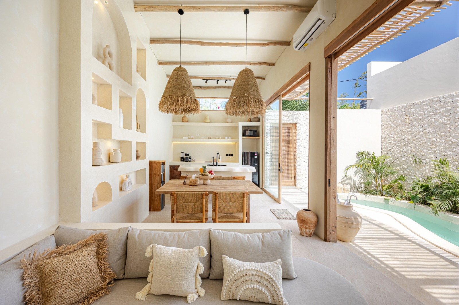Villa 1 Bed In Kedungu PR-3567