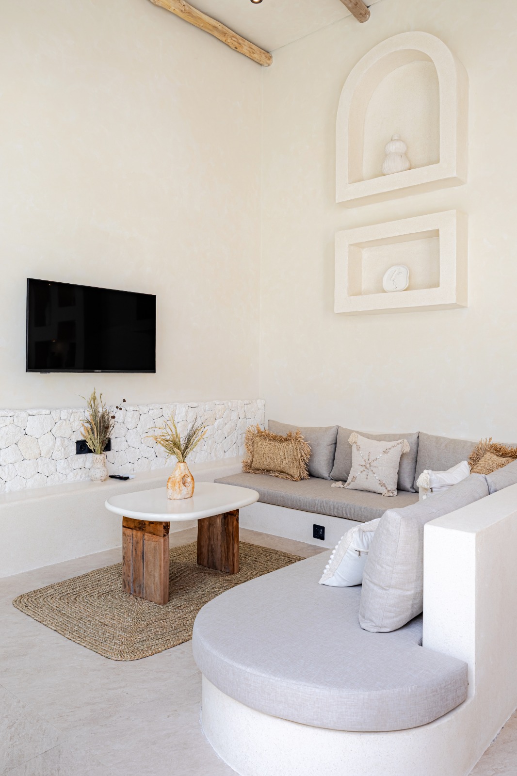 Villa 1 Bed In Kedungu PR-3567