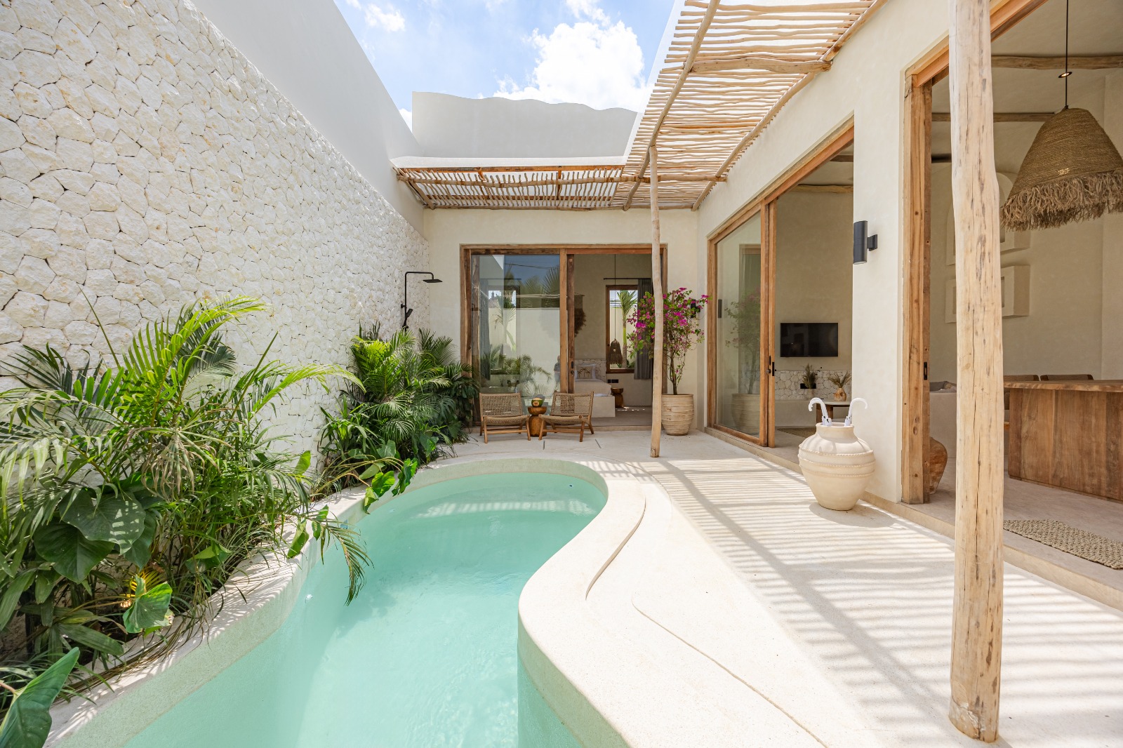 Villa 1 Bed In Kedungu PR-3567