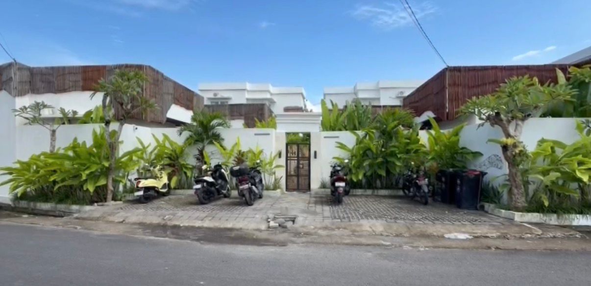 Villa 2 Bed In Canggu EK-4218