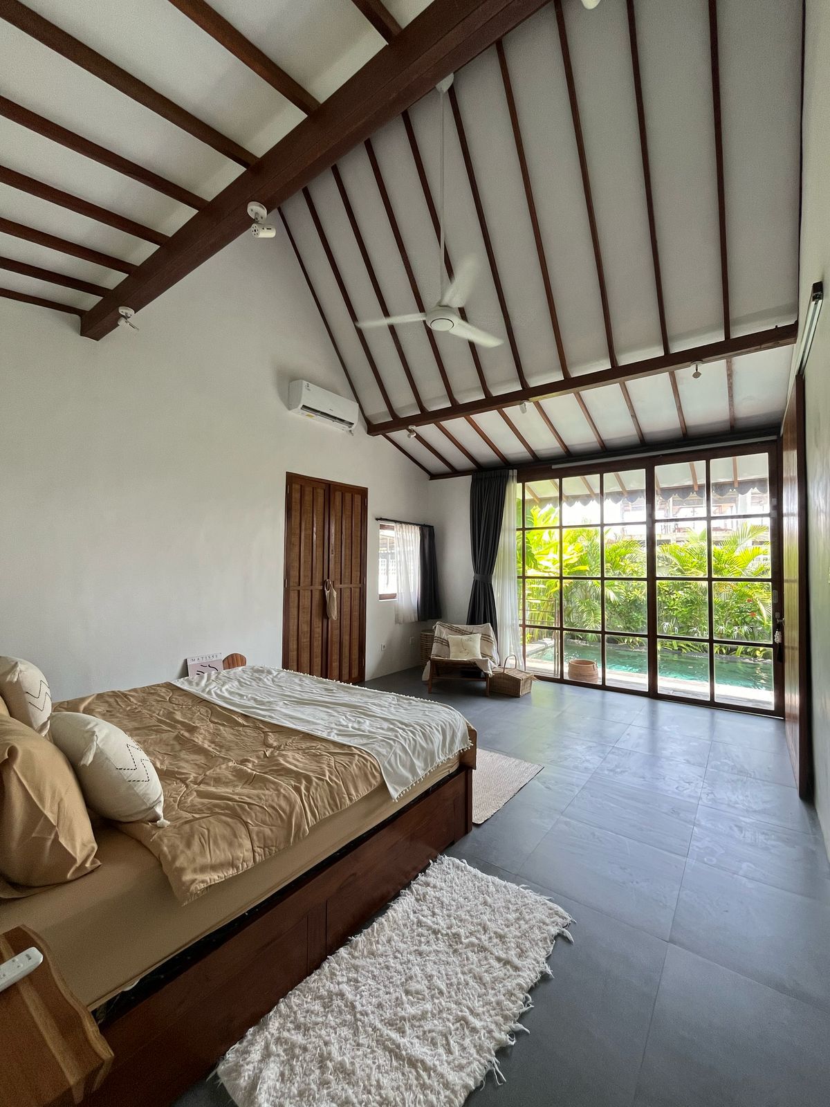 Villa  2 Bed In Seseh EK-4165
