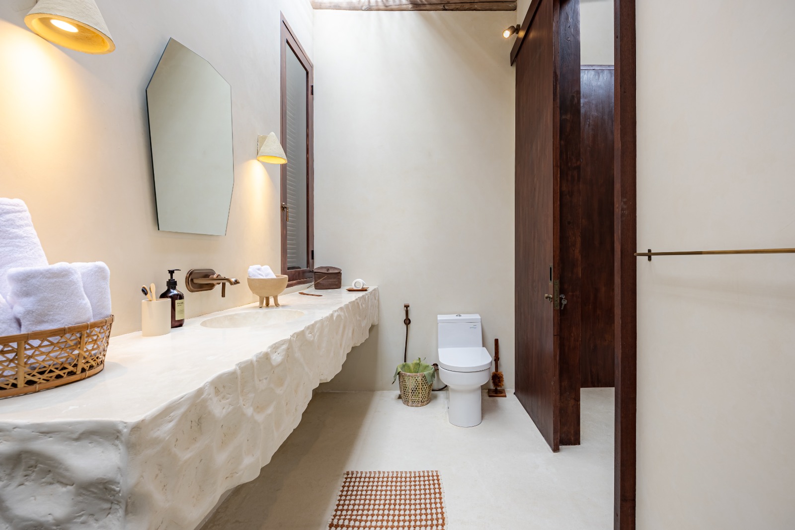 Villa 2 Bed Kedungu PR-3587
