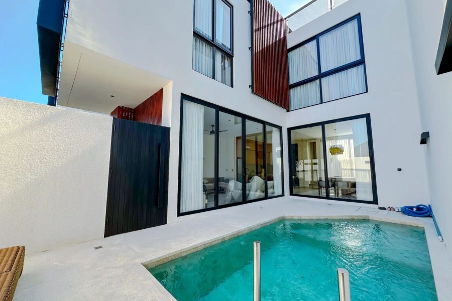 Villa 2 Bed In Umalas CR-4246