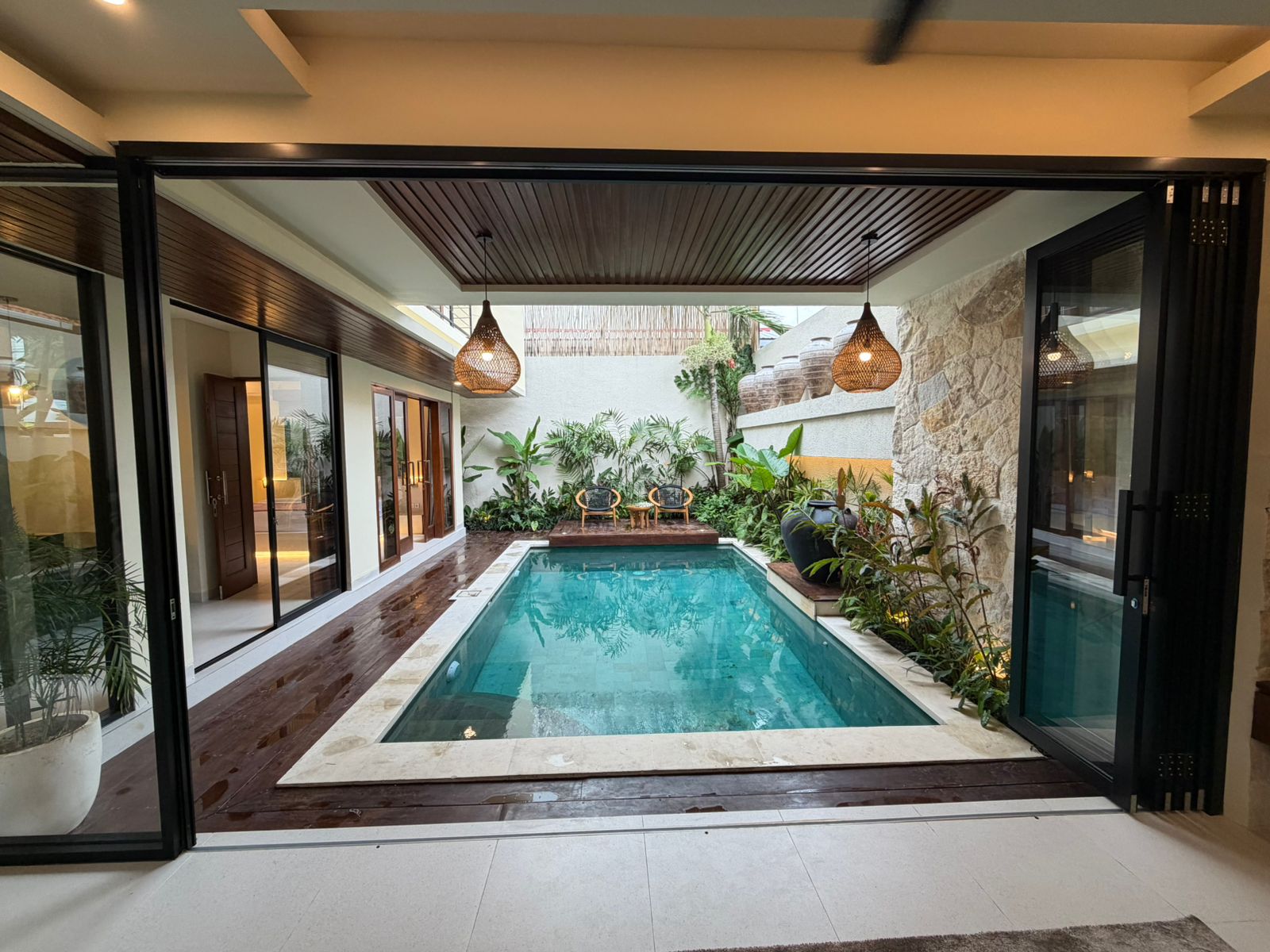 Villa 3 Bed In Berawa EK-4200