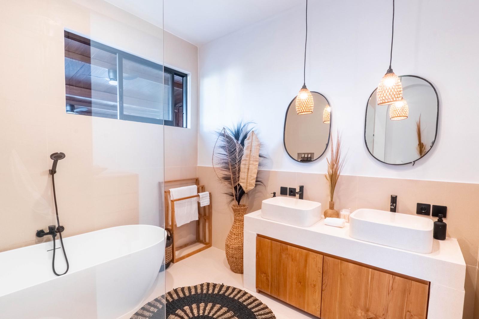 Villa 3 Bed Berawa, AK-3579
