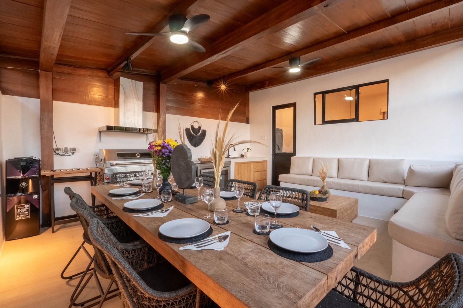 Villa 3 Bed In Berawa AK-3579