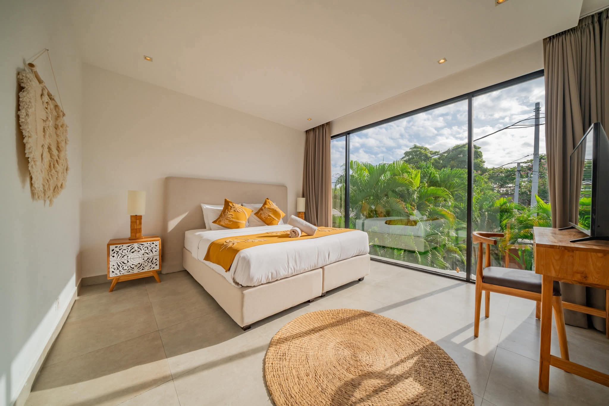 Villa 3 Bed In Berawa PO-3931
