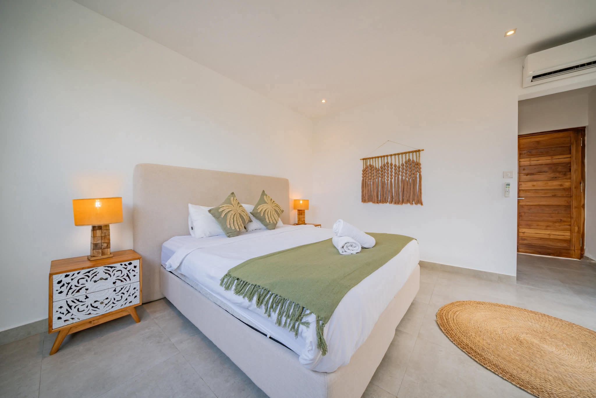 Villa 3 Bed In Berawa PO-3931