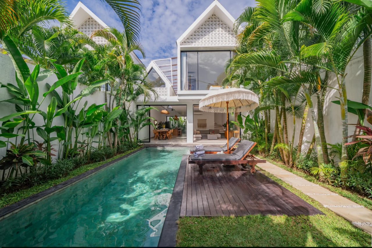 Villa 3 Bed In Berawa PO-3931