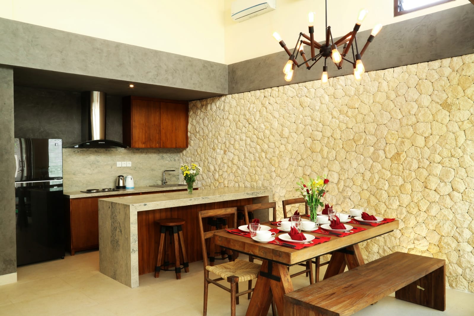 Villa 3 Bed In Kerobokan EK-4268