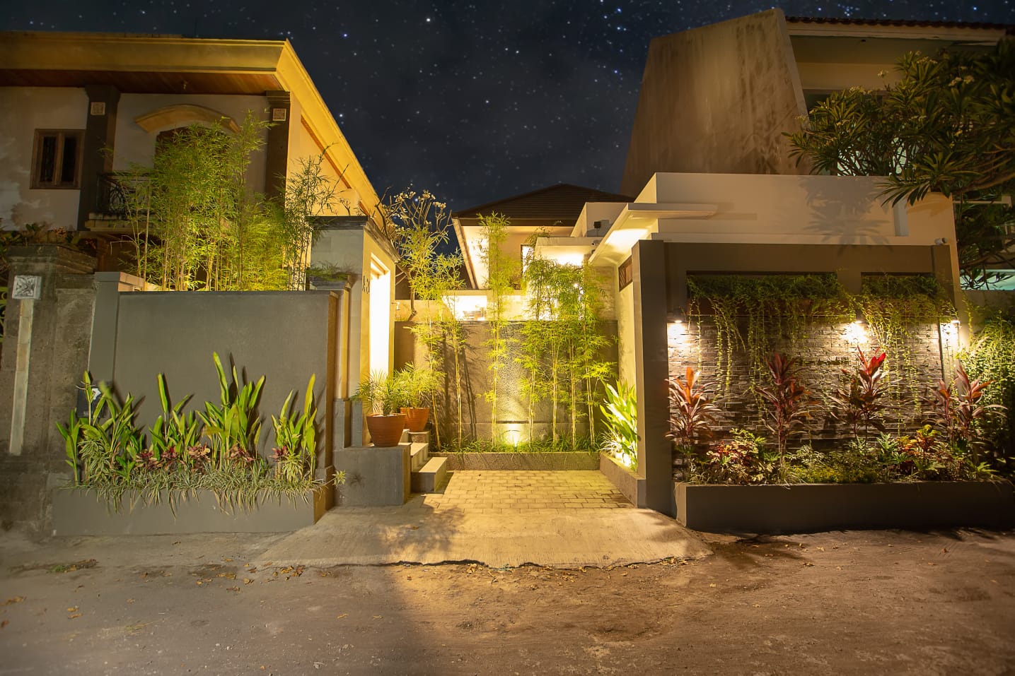Villa 3 Bed In Kerobokan EK-4268