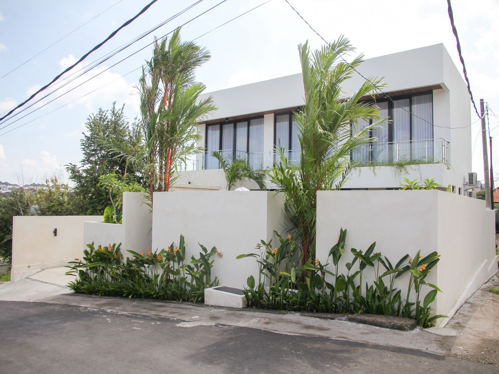 Villa 3 Bed In Mumbul,Nusa Dua TN-4142