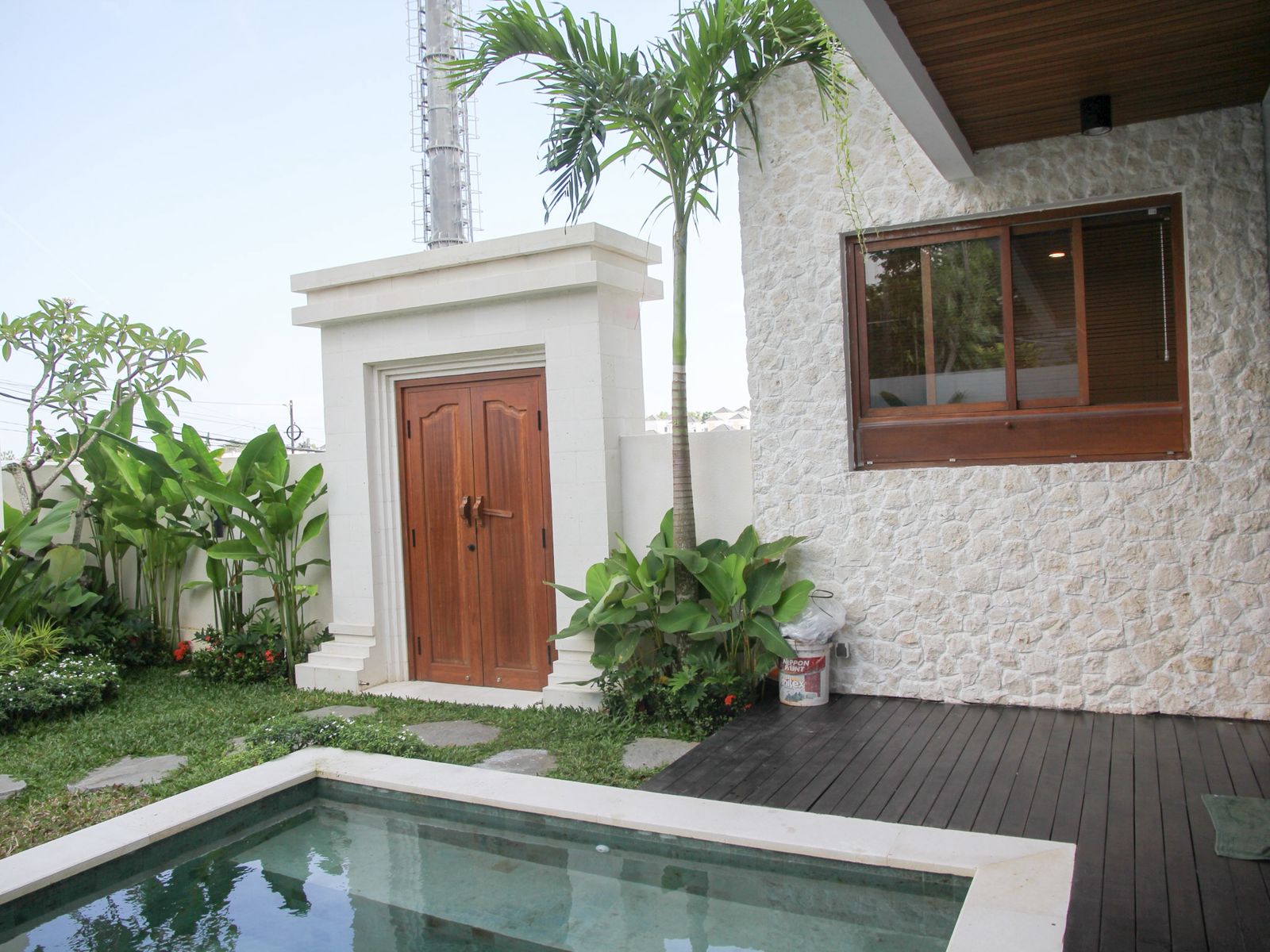Villa 3 Bed In Mumbul,Nusa Dua TN-4142