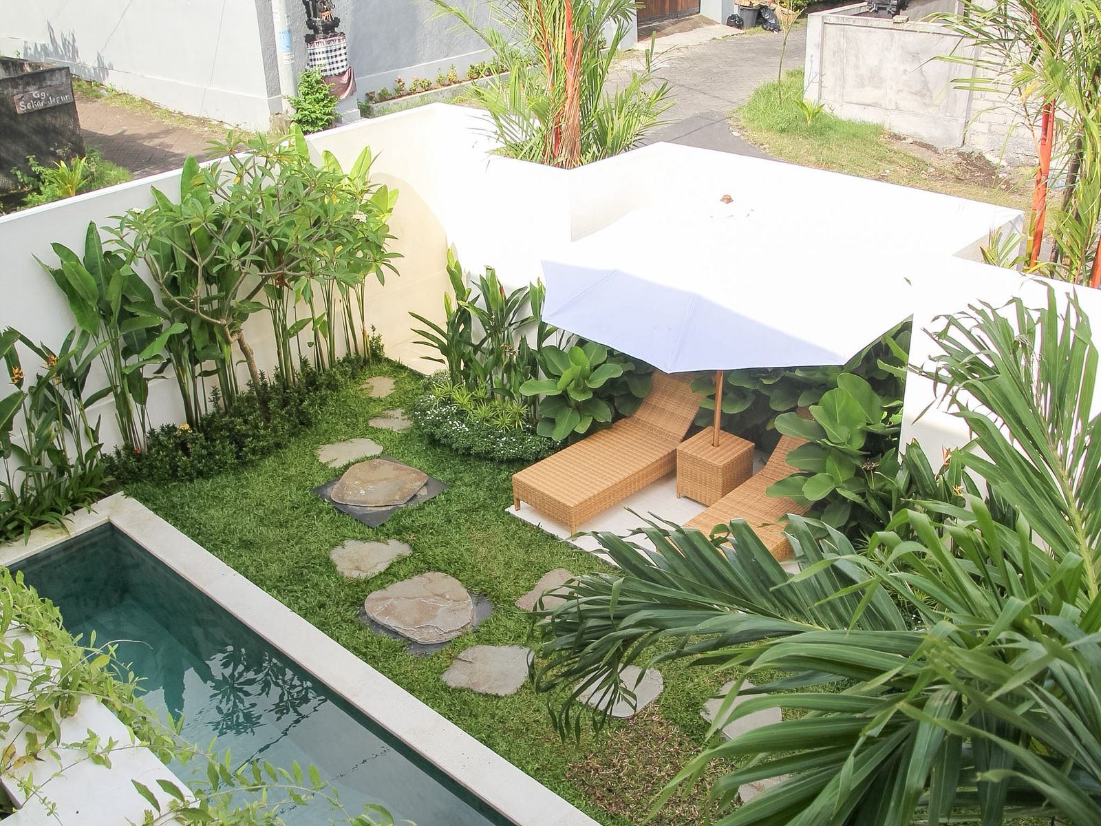Villa 3 Bed In Mumbul,Nusa Dua TN-4142