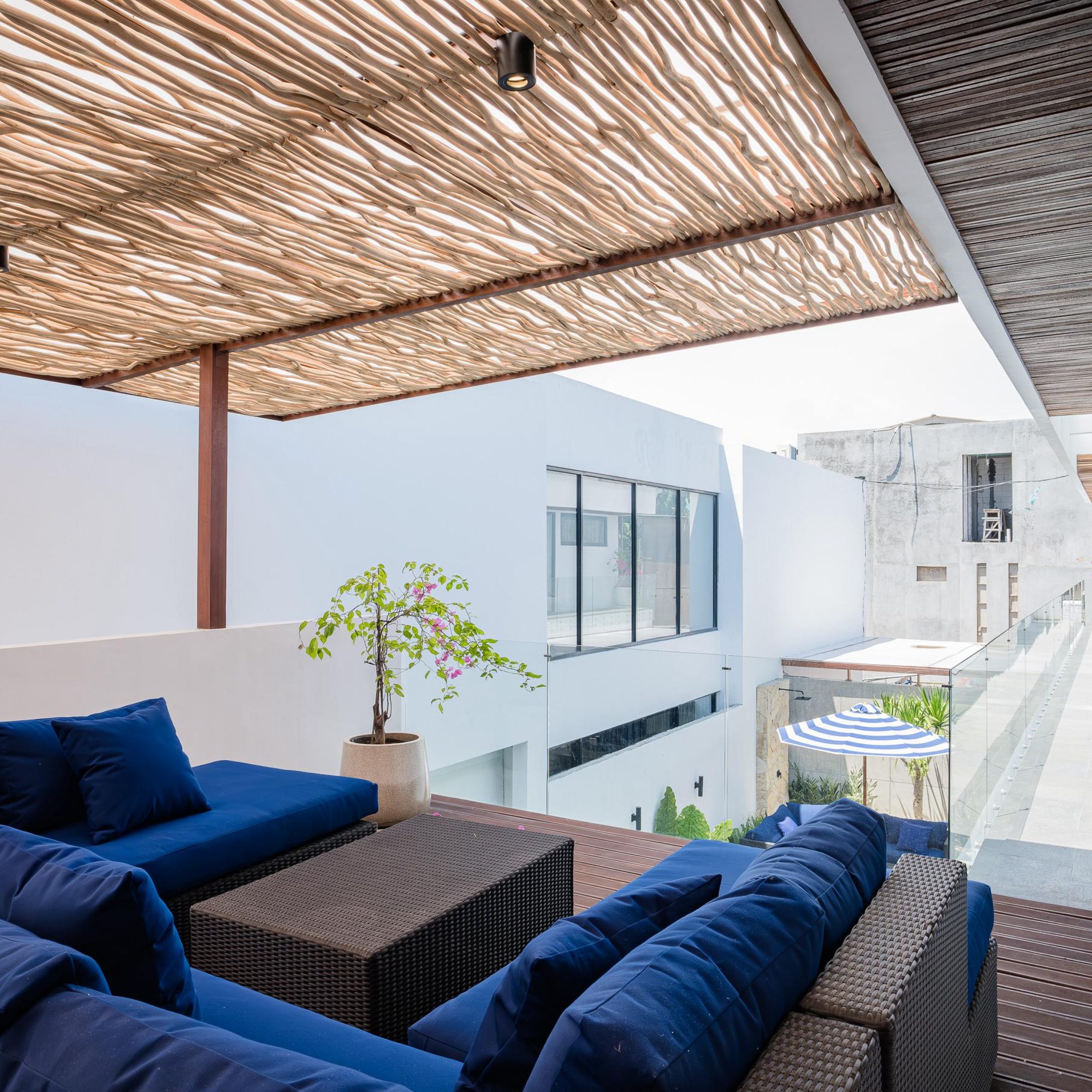 Villa 3 Bed In Padonan EK-3824