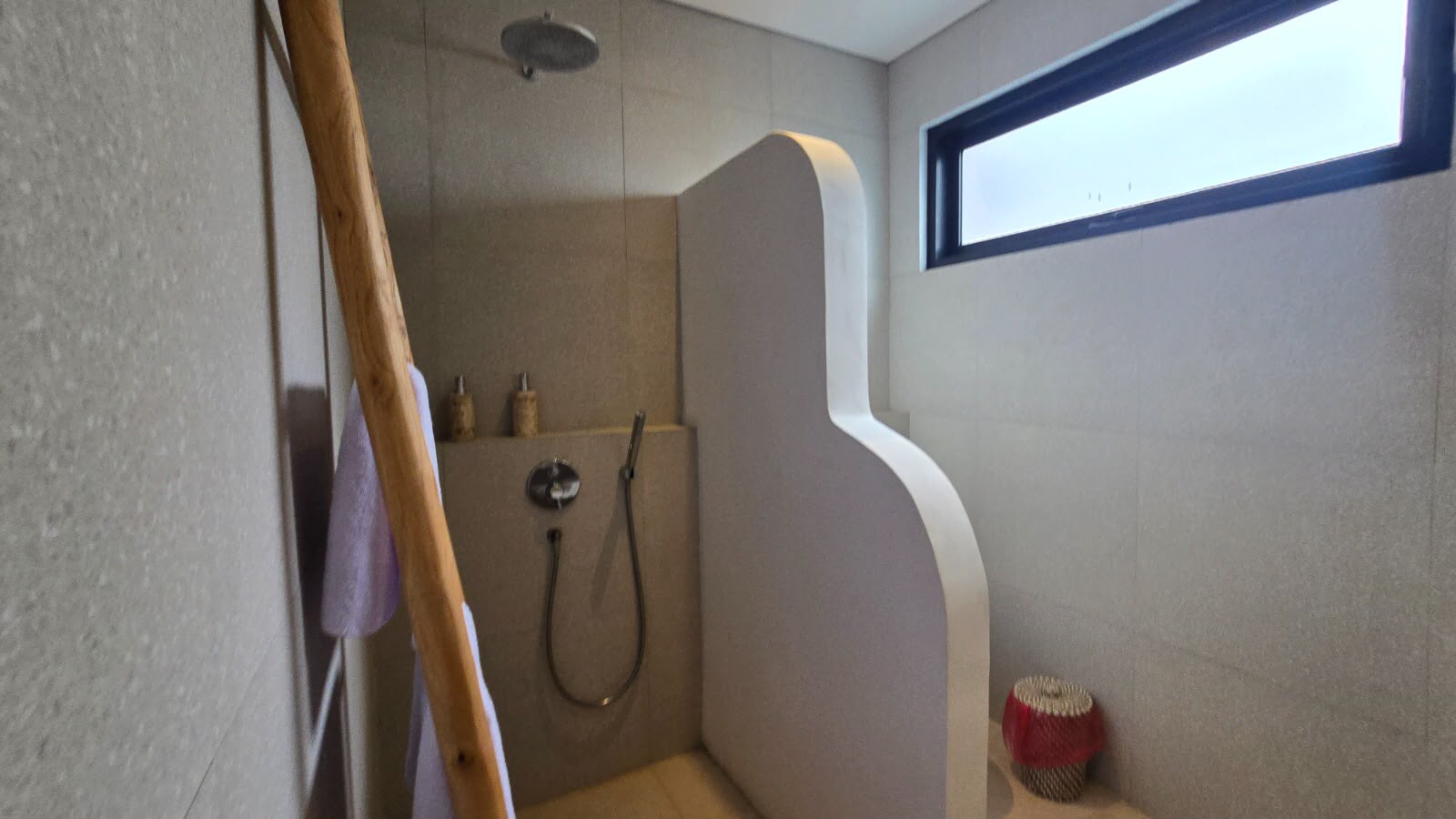 Villa  3 Bed EK-3748