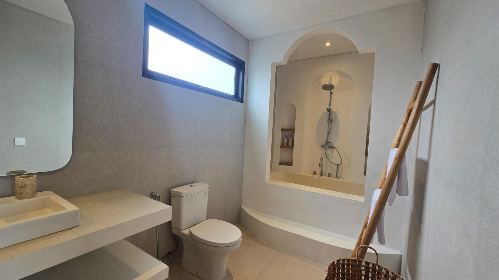 Villa  3 Bed EK-3748