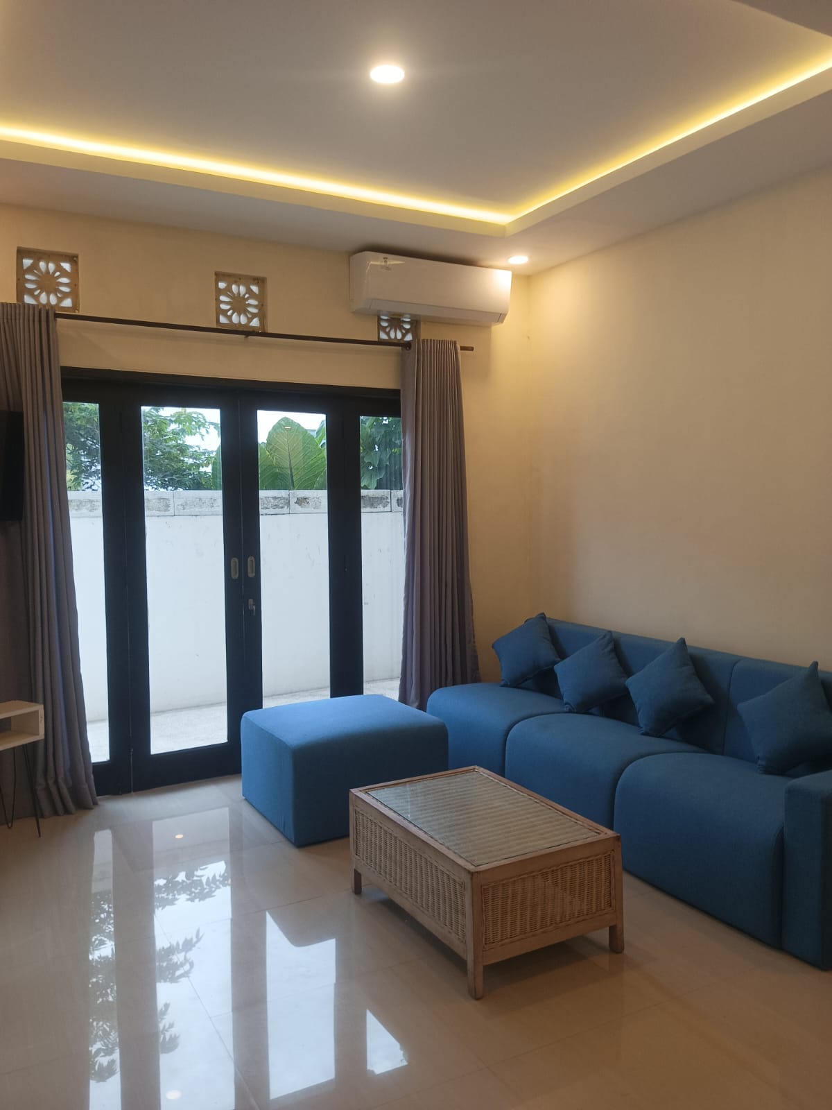 Villa 3 Bed In Pererenan EK-4164