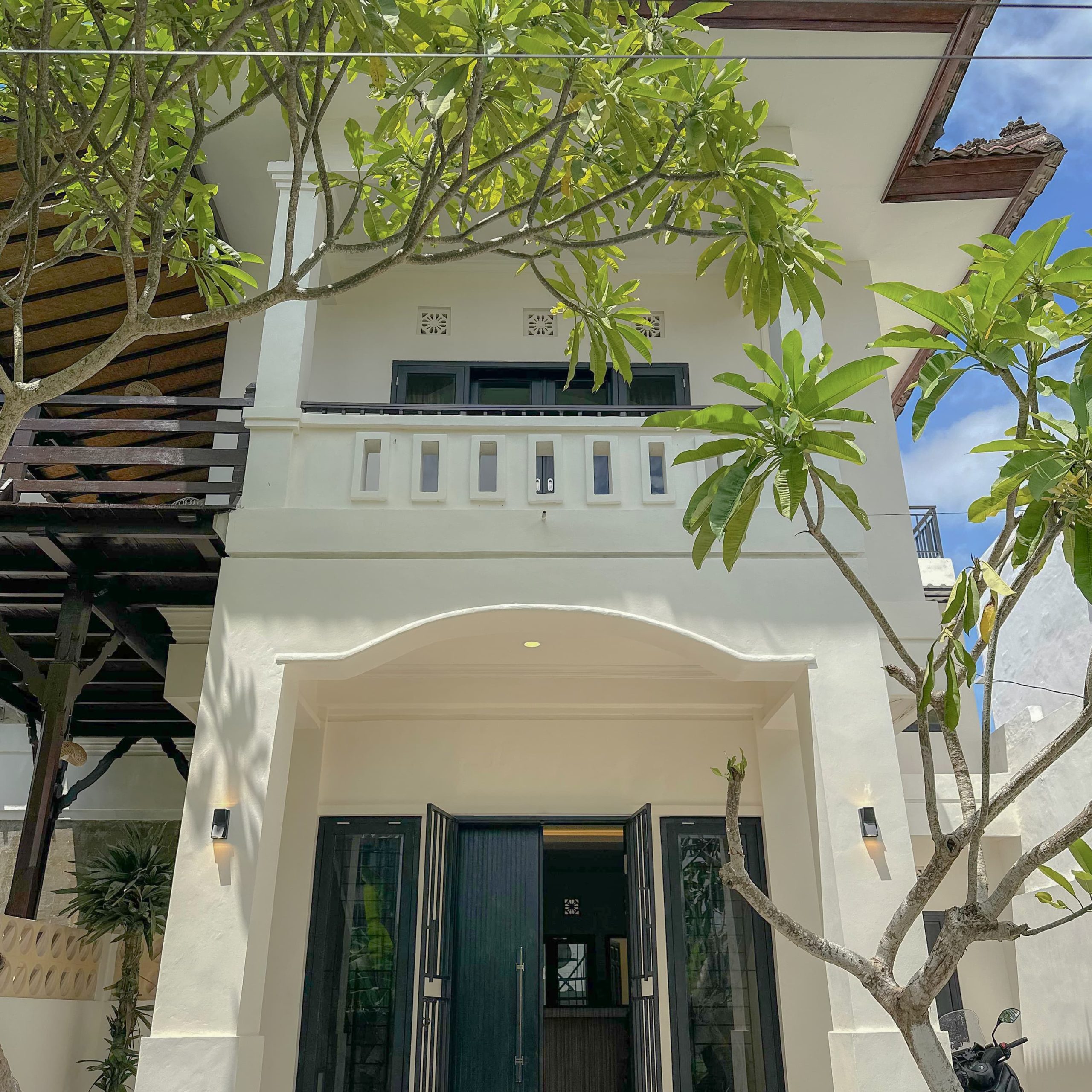 Villa 3 Bed In Pererenan EK-4164