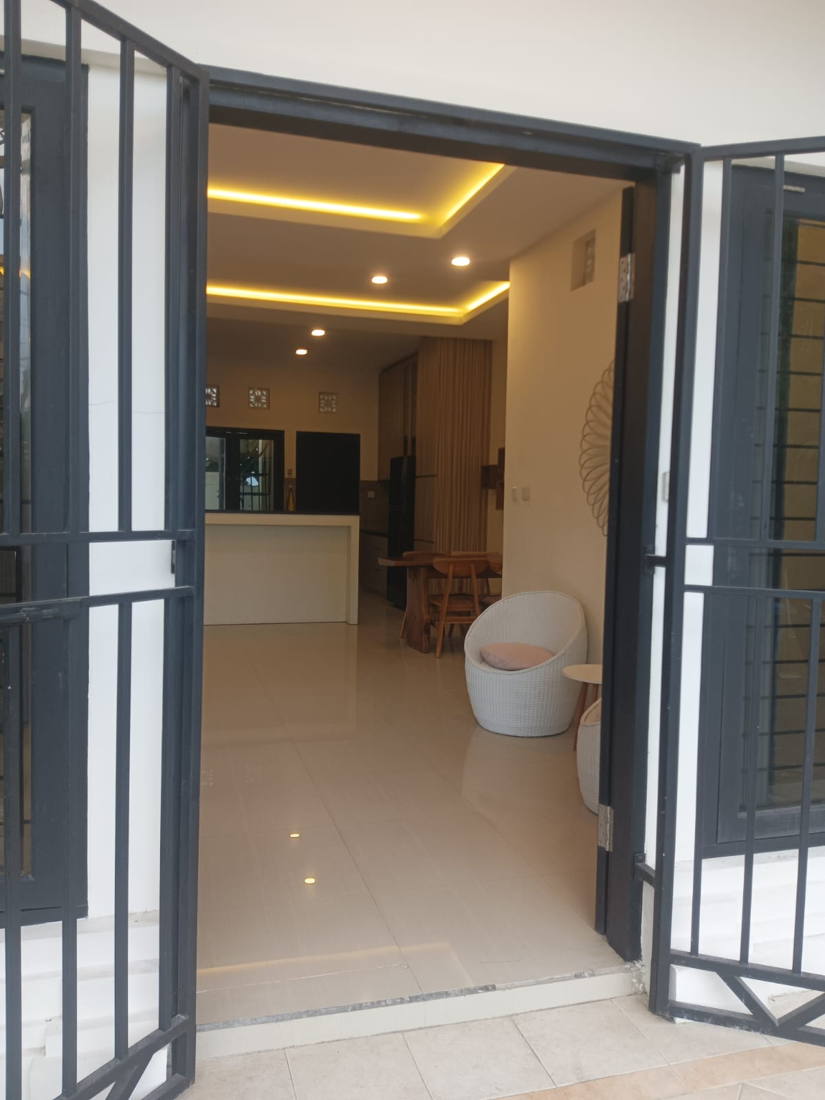 Villa 3 Bed In Pererenan EK-4164