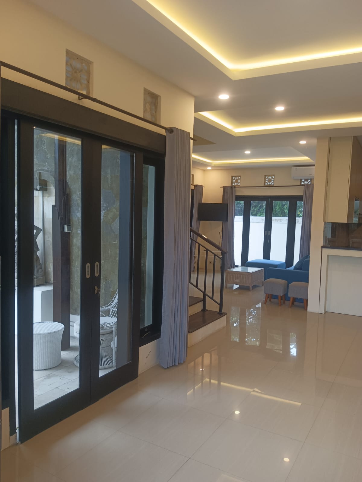 Villa 3 Bed In Pererenan EK-4164