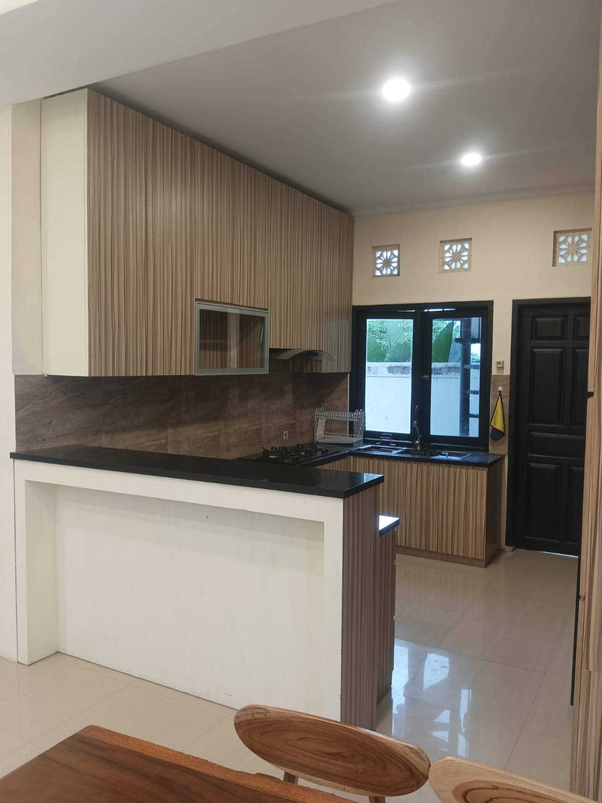 Villa 3 Bed In Pererenan EK-4164