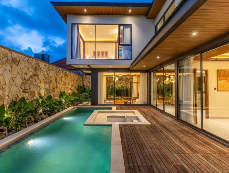 Villa 3 Bed In Seminyak PO-4312