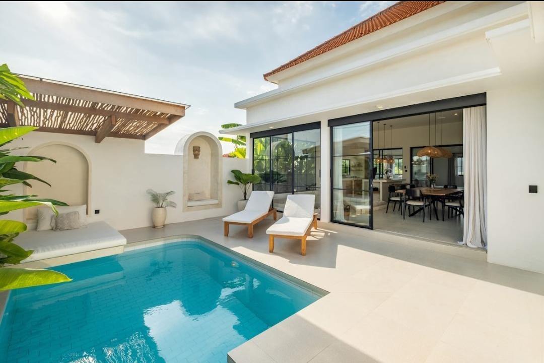 Villa 3 bed In Pererenan EK-3525