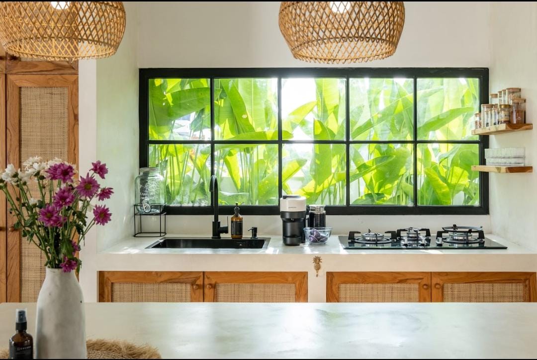 Villa 3 bed In Pererenan EK-3525