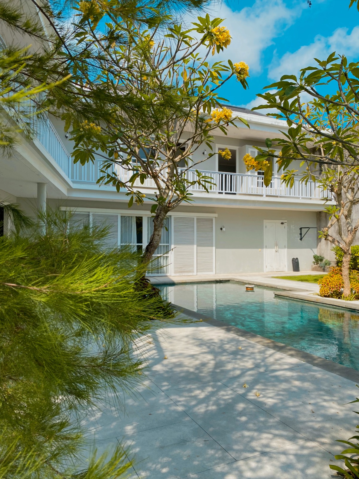 Villa  4 Bed In Berawa, DM-4277