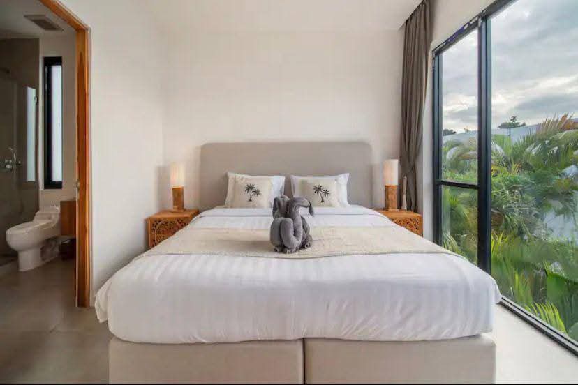 Villa 4 Bed In Berawa PO-3930