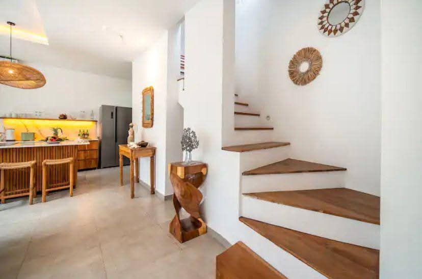 Villa 4 Bed In Berawa PO-3930