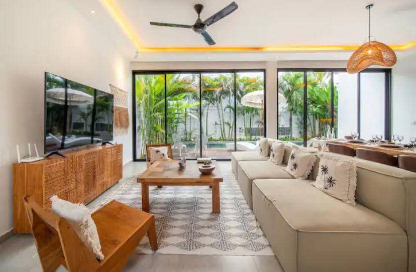 Villa 4 Bed In Berawa PO-3930