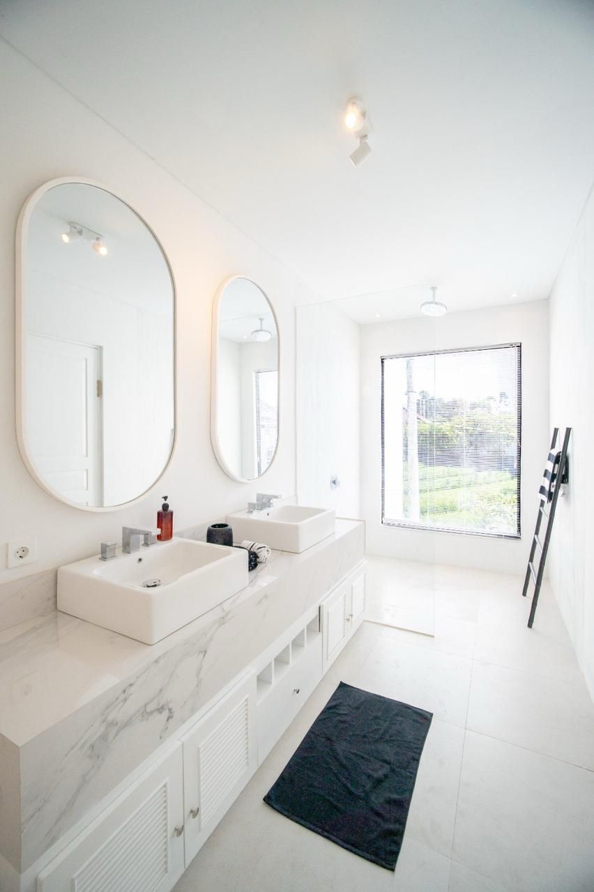 Villa 4 Bed In Berawa EK-4154