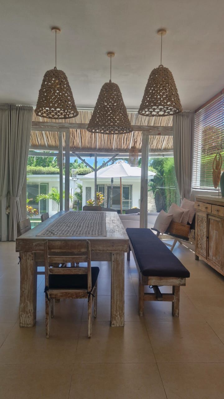 Villa 4 Bed In Bumbak,Umalas CR-3949