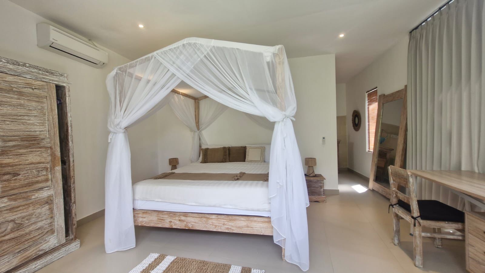 Villa 4 Bed In Bumbak,Umalas CR-3949