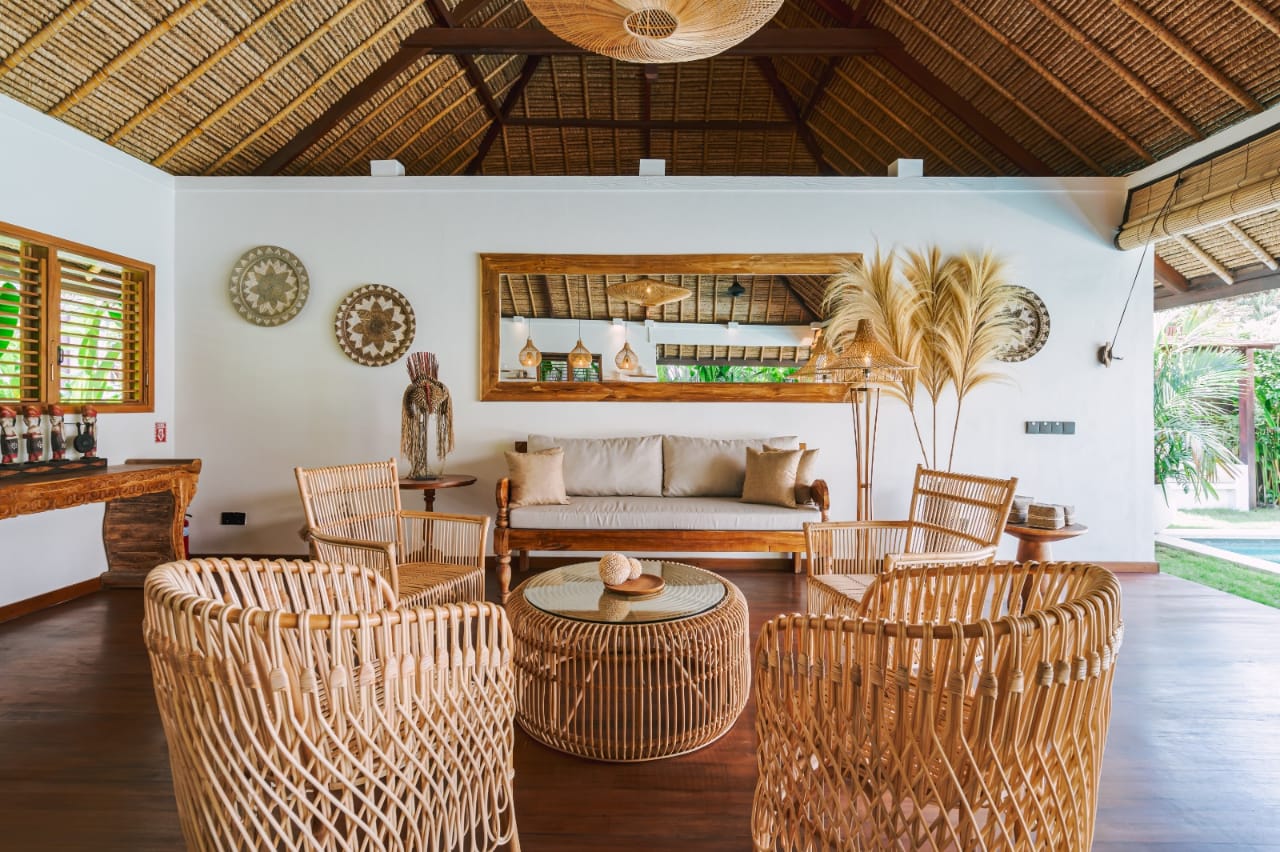 Villa 4 Bed In Canggu EK-4204