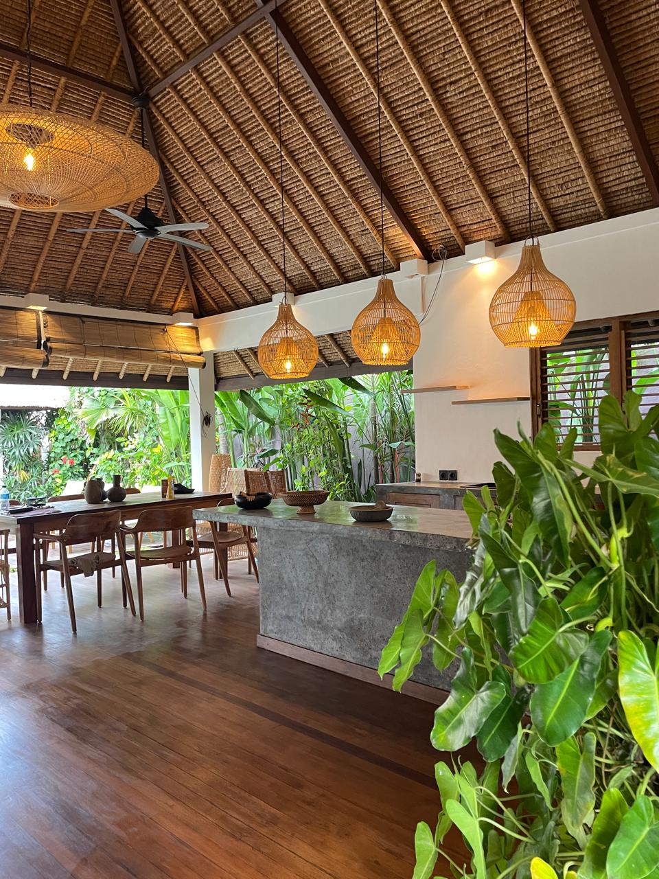 Villa 4 Bed In Canggu EK-4204