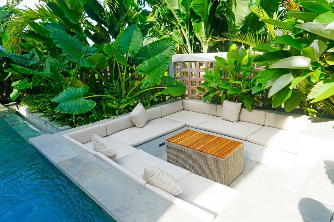 Villa 4 Bed In Canggu PO-3832
