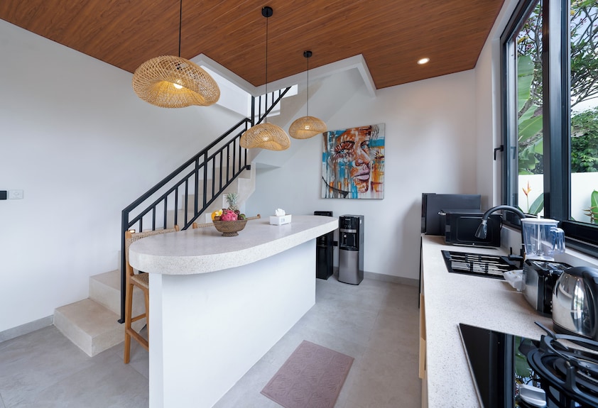Villa canggu Bali EK-4236