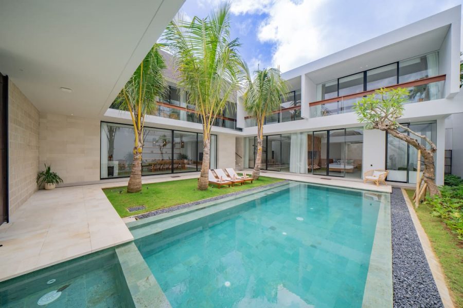 Villa 4 Bed In Pererenan PO-4103