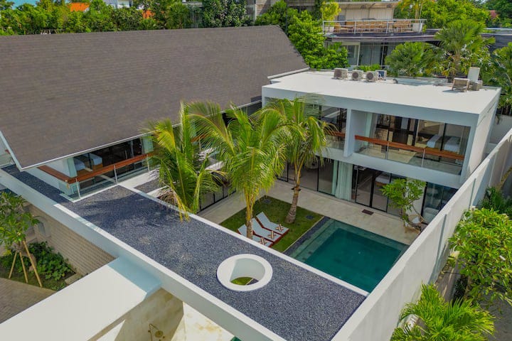 Villa 4 Bed In Pererenan PO-4103