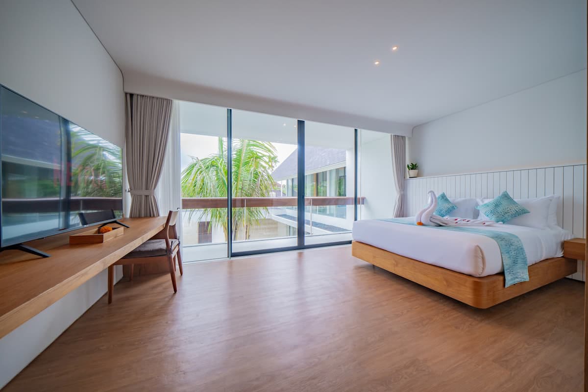 Villa 4 Bed In Pererenan PO-4103