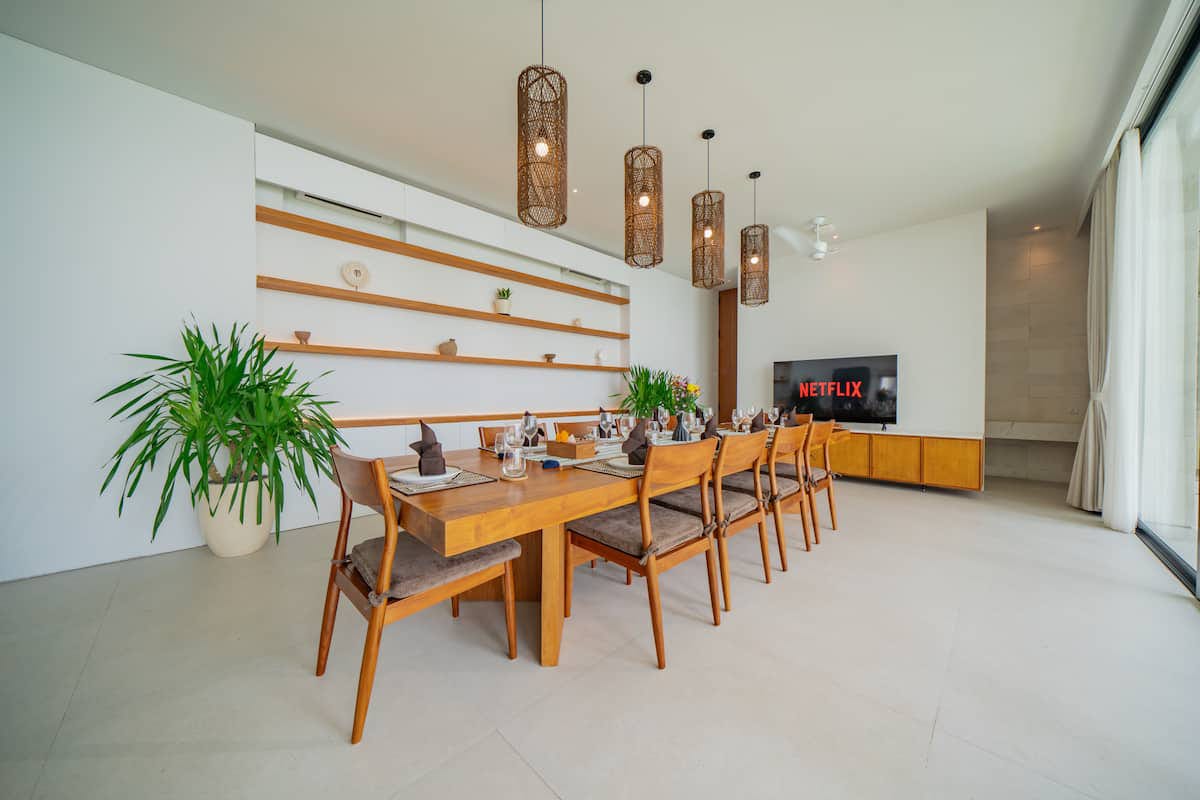 Villa 4 Bed In Pererenan PO-4103