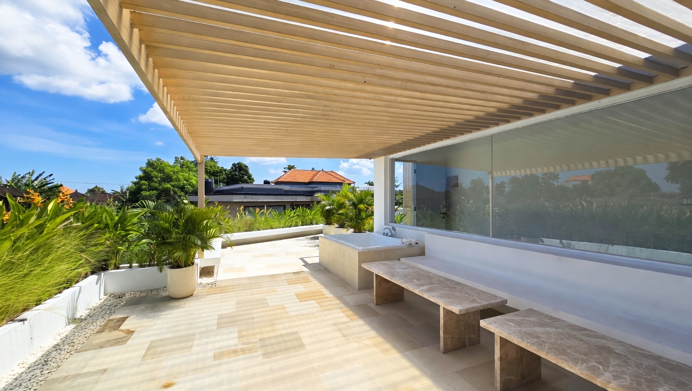 Villa 4 Bed In Tumbak Bayuh EK-4222