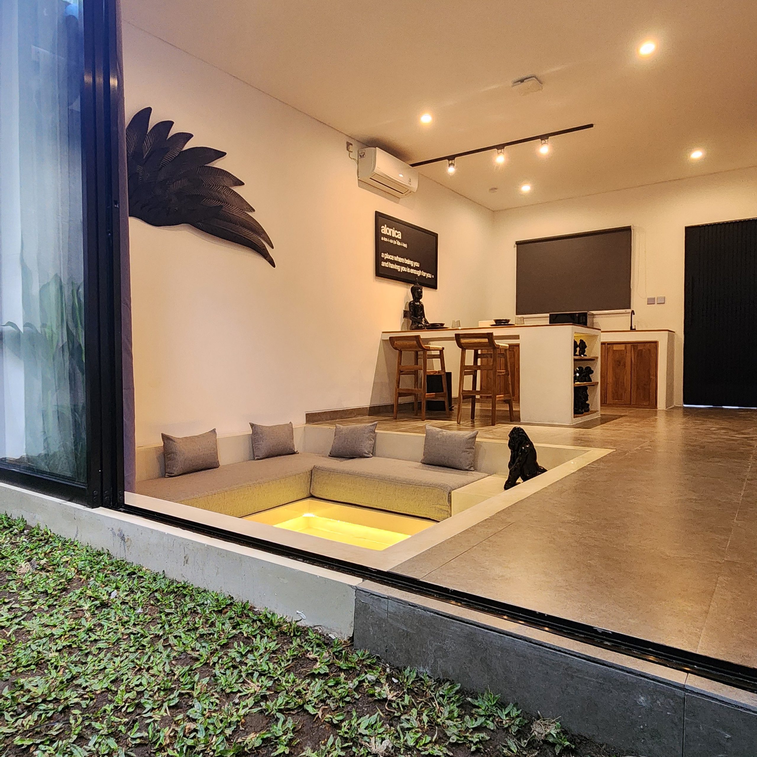 Villa 1 Bed Tibubeneng EK-3098