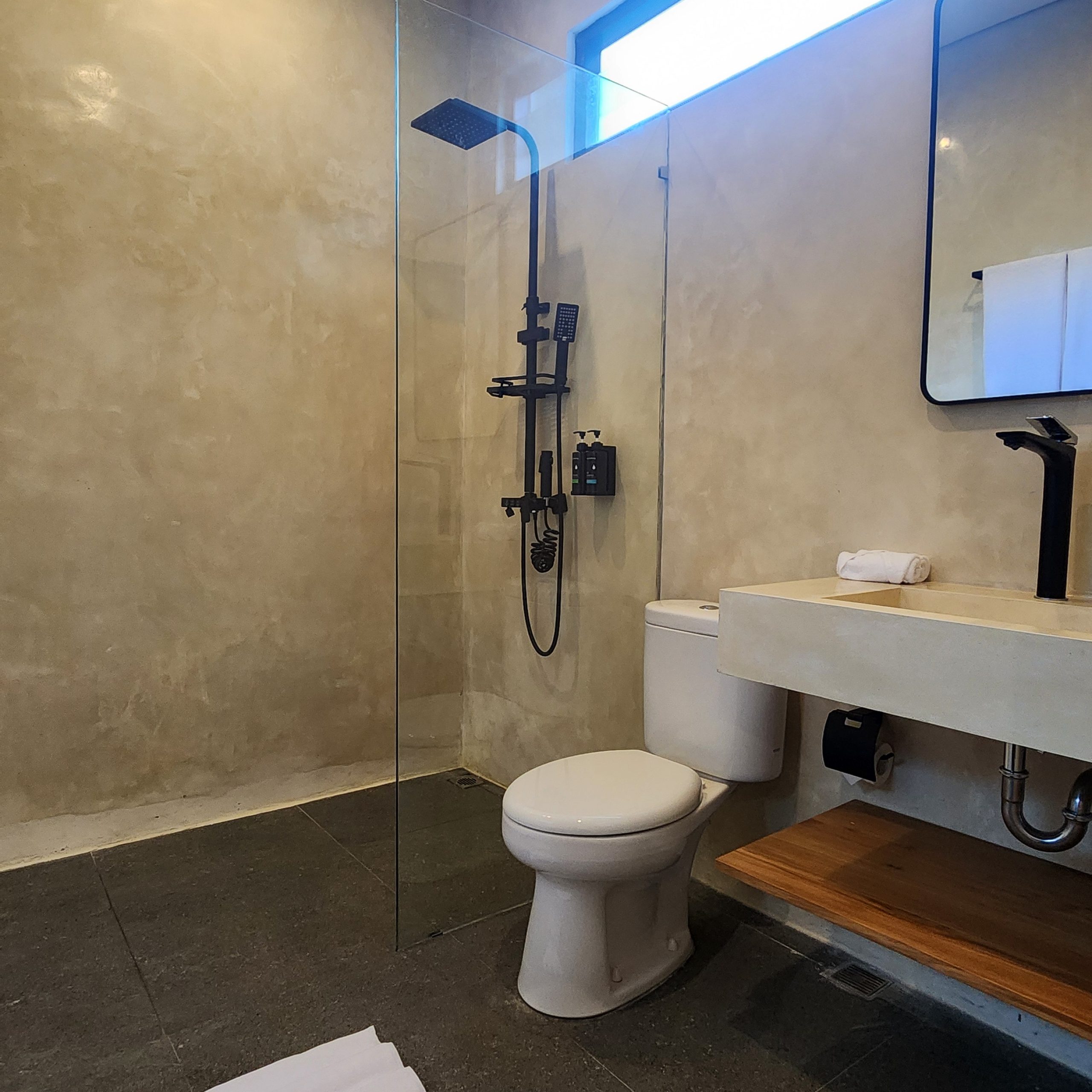 Villa 1 Bed Tibubeneng EK-3098