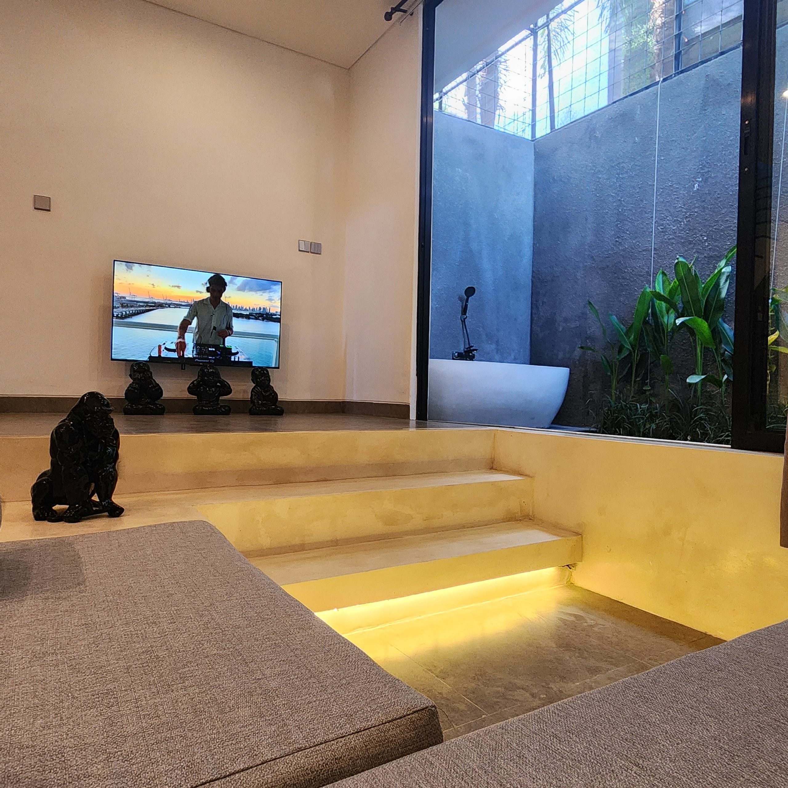 Villa 1 Bed Tibubeneng EK-3098